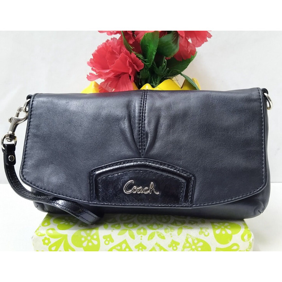 Coach Handbags - Coach Ashley Black Leather Credit Card Wristlet Wallet - Evening Clutch